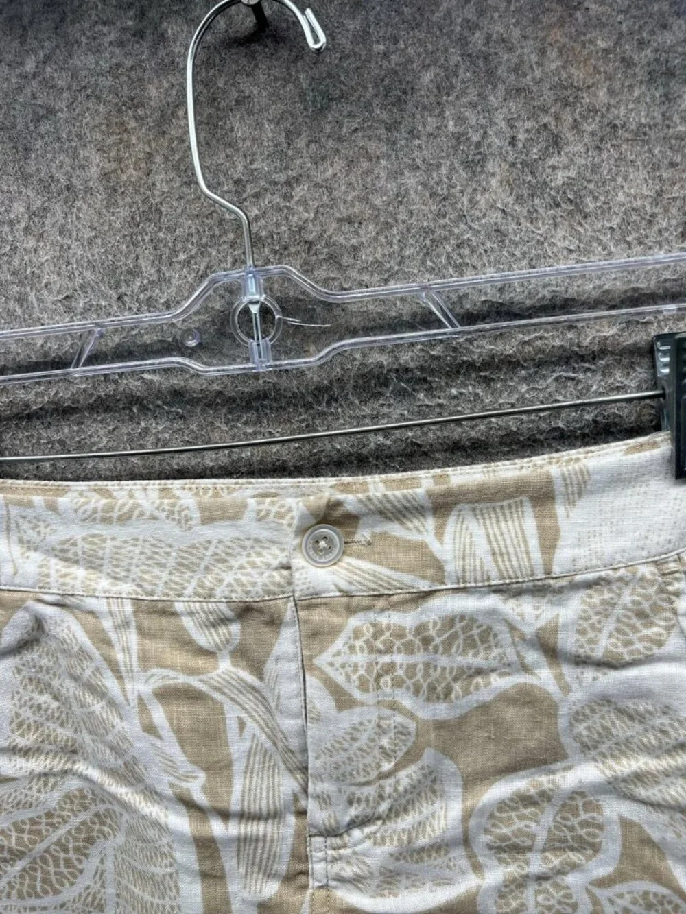 Tommy Bahama Skirt Womens 8 Beige Floral Tropical Print Short Pockets Casual